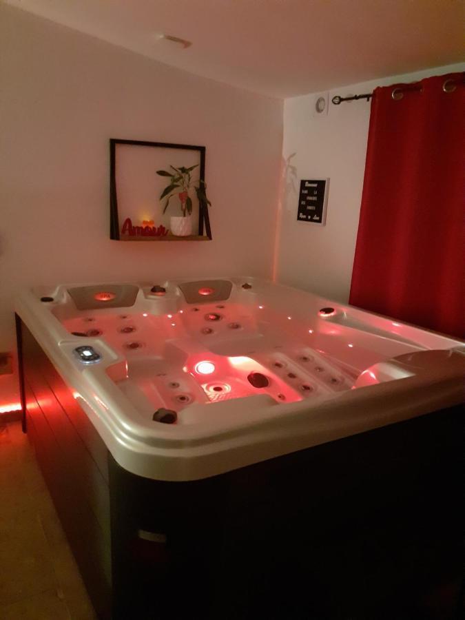 La Chambre Des Songes Saze  Ngoại thất bức ảnh