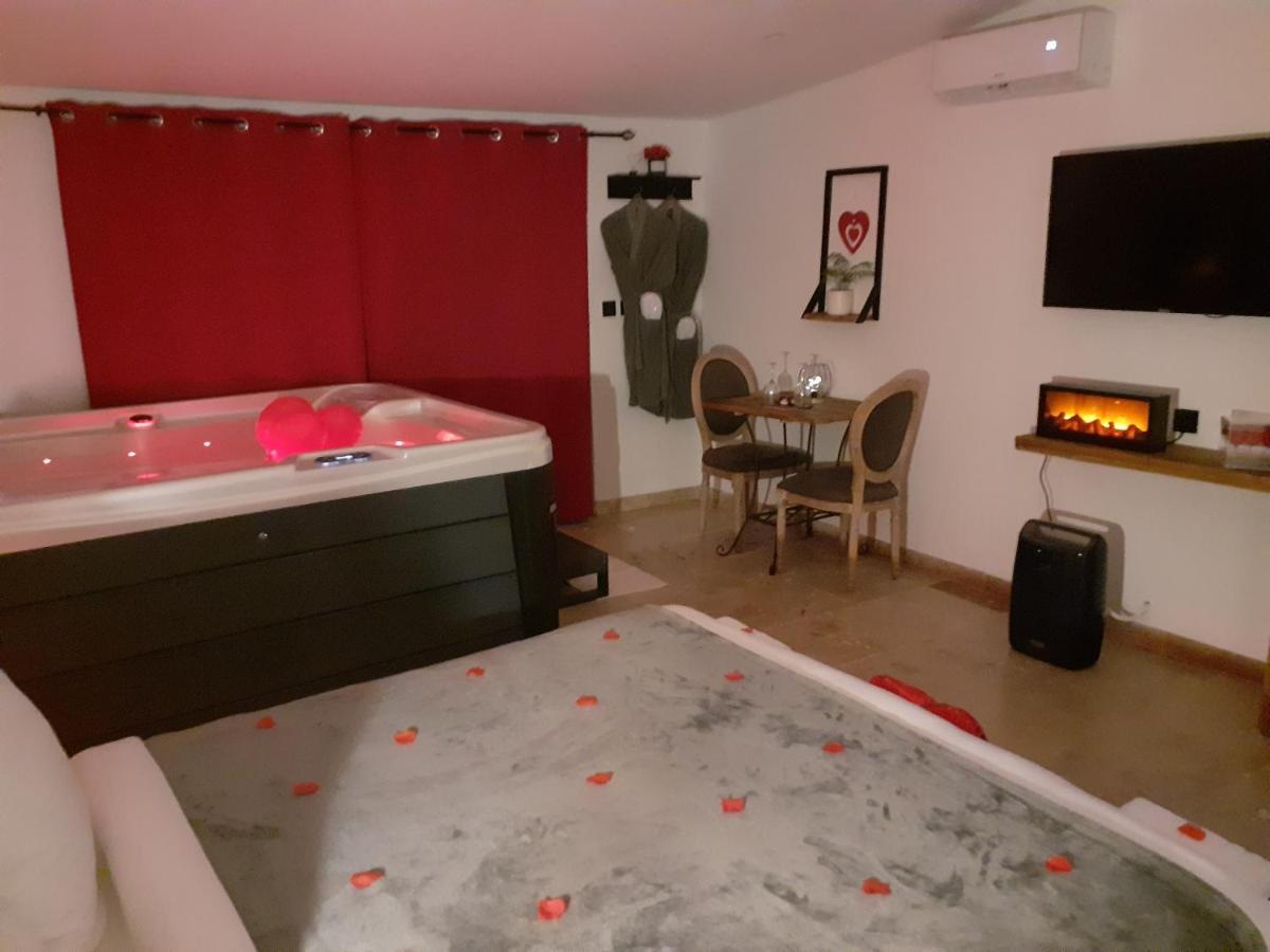La Chambre Des Songes Saze  Ngoại thất bức ảnh